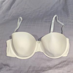 Victoria’s Secret Convertible Strapless Bra 38C